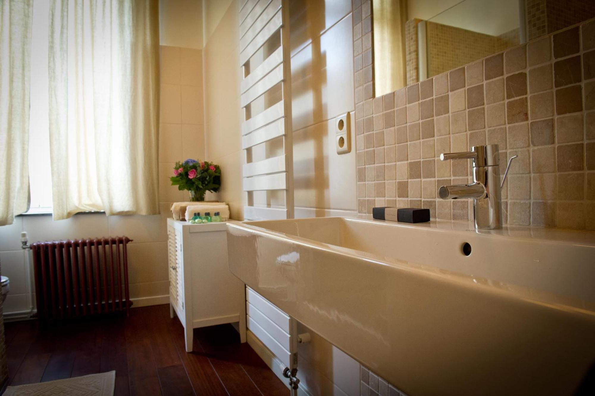 B&B Le Seize Brüksel Dış mekan fotoğraf